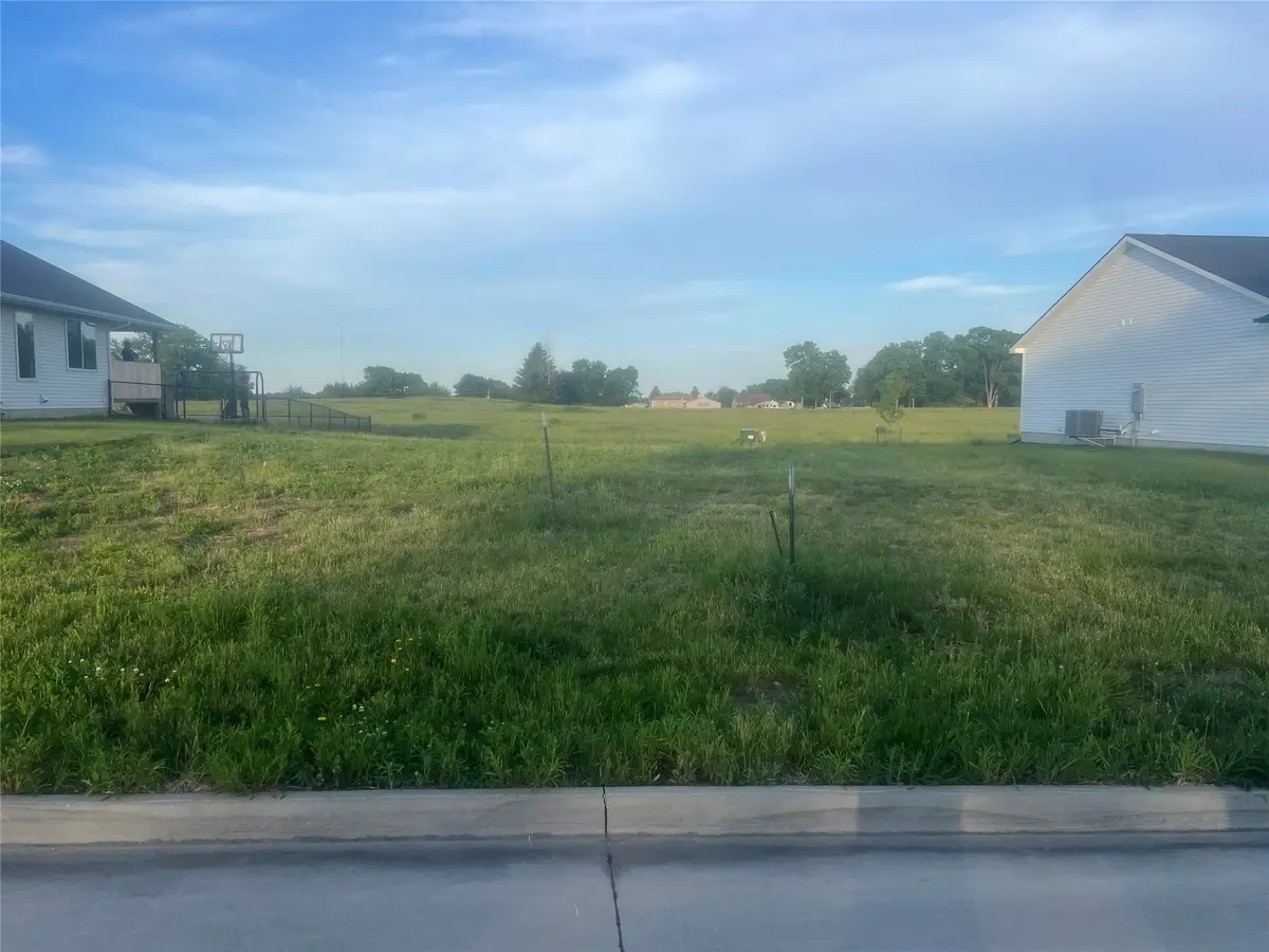 3221 Brook Landing Court, Des Moines, IA 50317 - #1