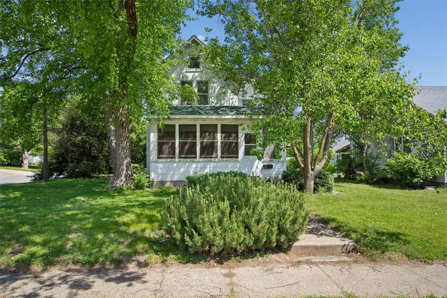 604 Willis Avenue, Perry, IA 50220 - #2