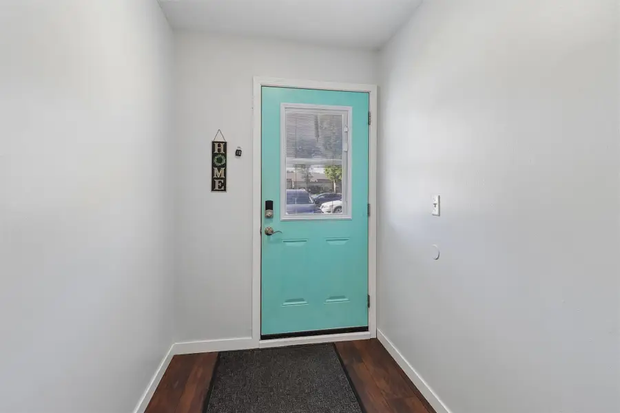 1093 NW Greenwood Street, Ankeny, IA 50023 - #3