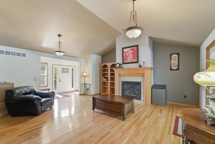 2614 Forest Drive, Knoxville, IA 50138 - #3