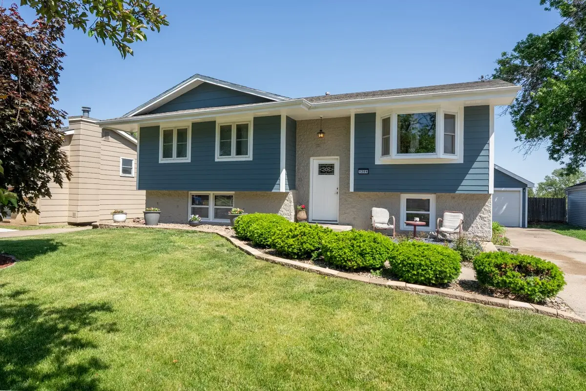 1204 E Thornton Avenue, Des Moines, IA 50315 - #1