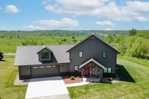 1748 Jesup Drive, Knoxville, IA 50138