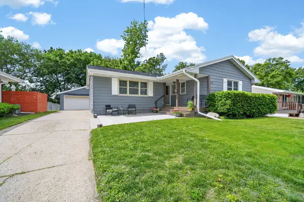3104 Giles Street, West Des Moines, IA 50265