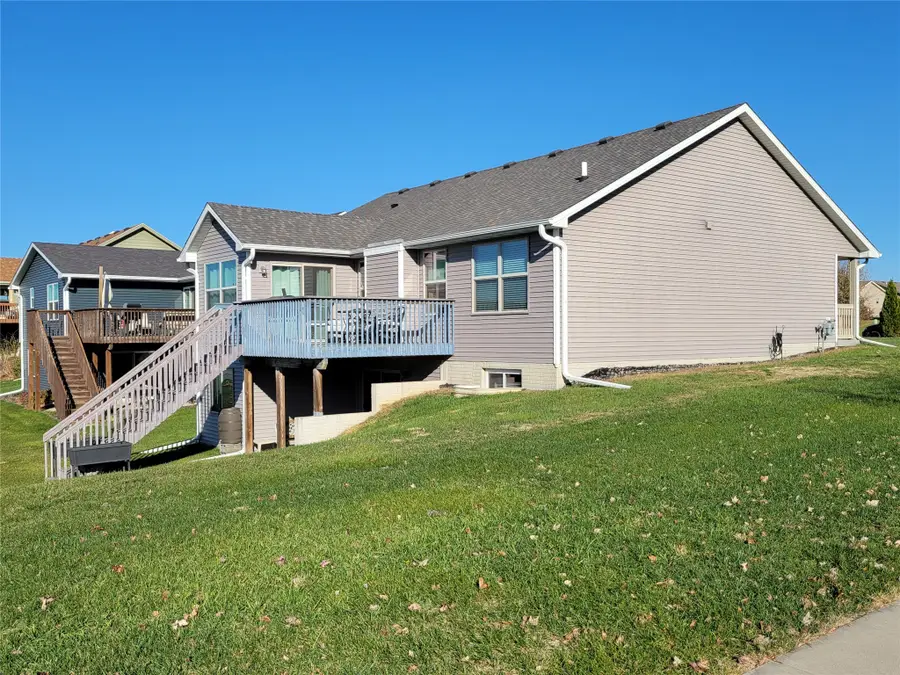 5462 SE 27th Street, Des Moines, IA 50320 - #2