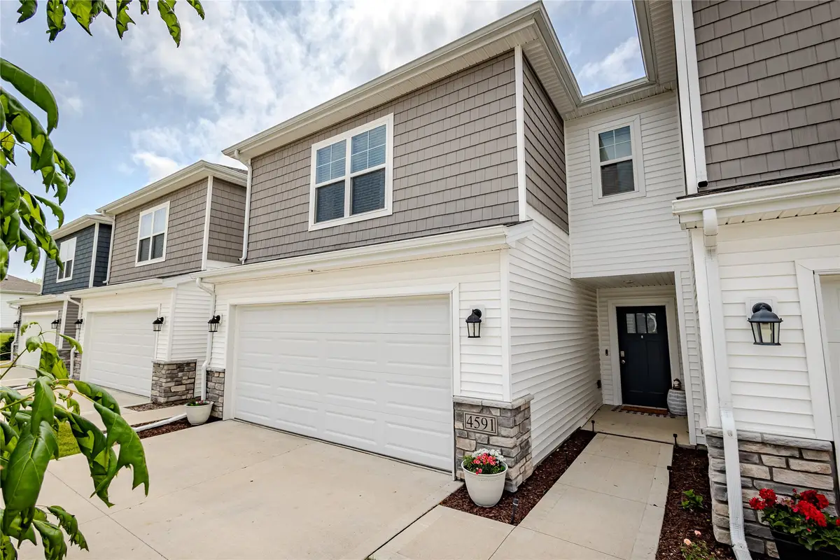 4591 SE Ember Lane, West Des Moines, IA 50265 - #1