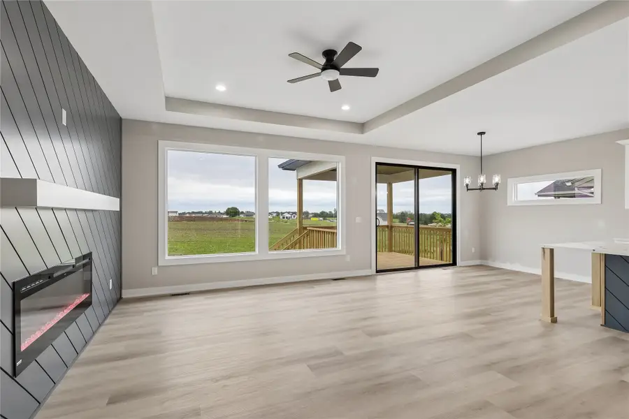 4661 177th Street, Urbandale, IA 50323 - #3