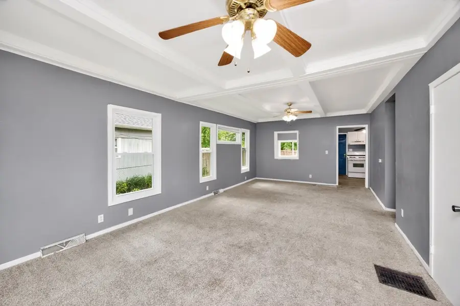 3202 3rd Street, Des Moines, IA 50313 - #3