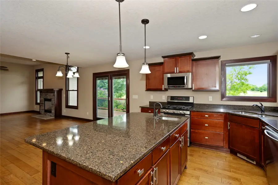 908 SE Trail Ridge Road, Grimes, IA 50111 - #3