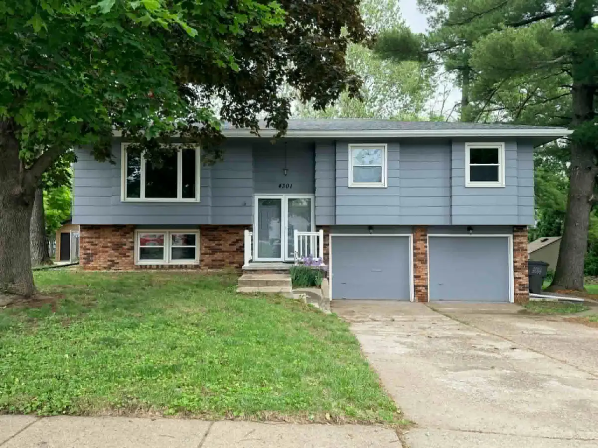 4301 NW 38th Street, Des Moines, IA 50310 - #1