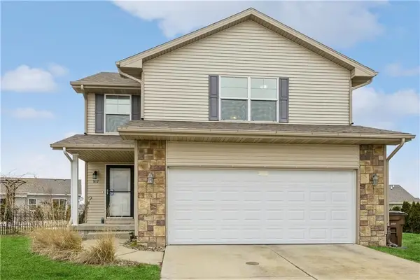 917 35th Street Sw, Bondurant, IA 50035