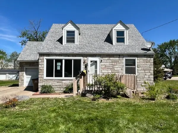 309 1st Street E, Altoona, IA 50009