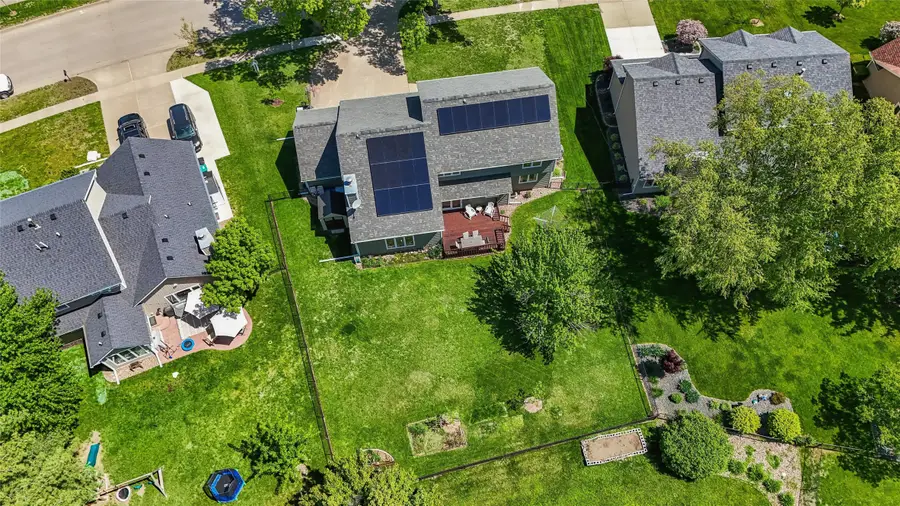 6300 N Winwood Drive, Johnston, IA 50131 - #2