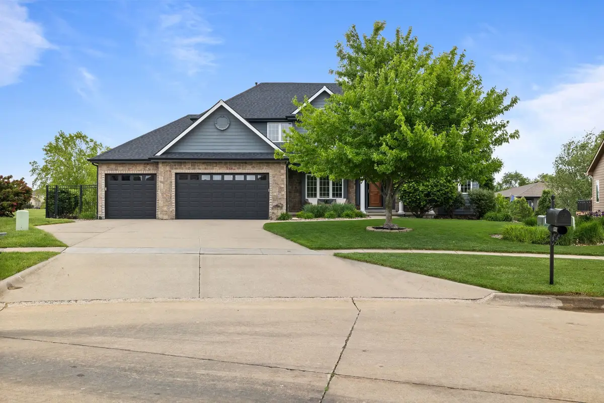 308 NE Hanover Court, Ankeny, IA 50021 - #1