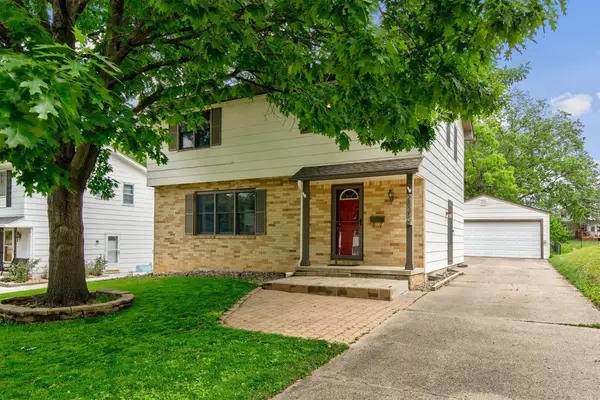 2831 54th Street, Des Moines, IA 50310