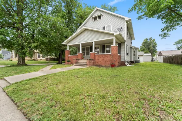 413 W Main Street, Knoxville, IA 50138
