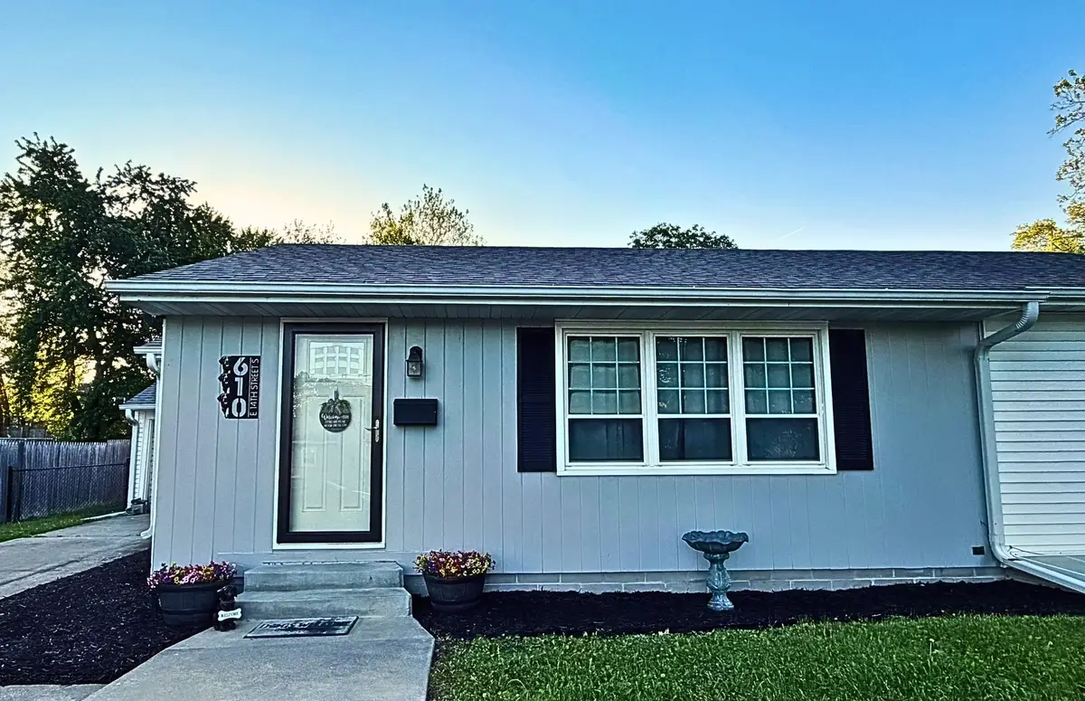 610 E 14th Street S, Newton, IA 50208 - #1