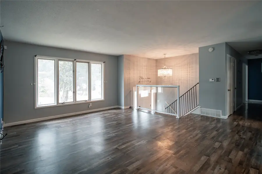 320 34th Street, West Des Moines, IA 50265 - #2