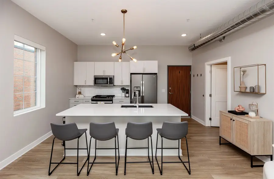 400 SW 7th Street #301, Des Moines, IA 50309 - #2