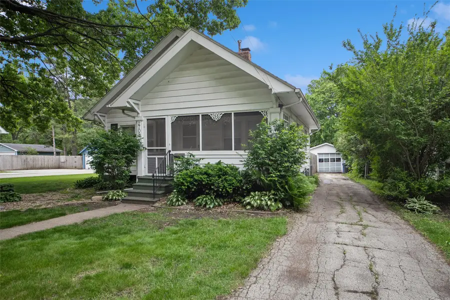 2708 50th Street, Des Moines, IA 50310 - #2