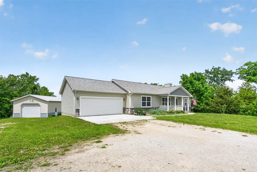 32437 H Avenue, Earlham, IA 50072 - #2