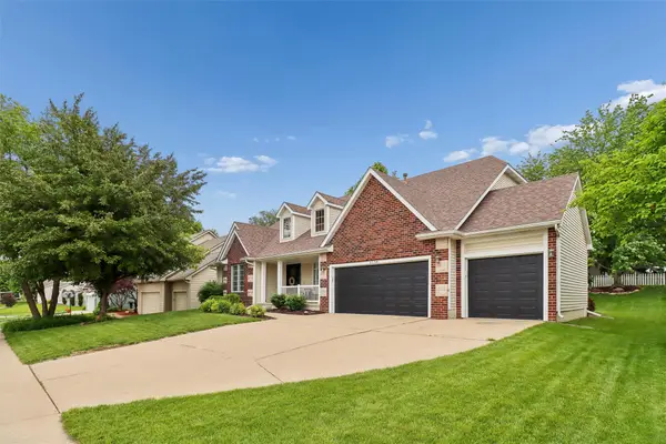 5518 Ponderosa Drive, West Des Moines, IA 50266