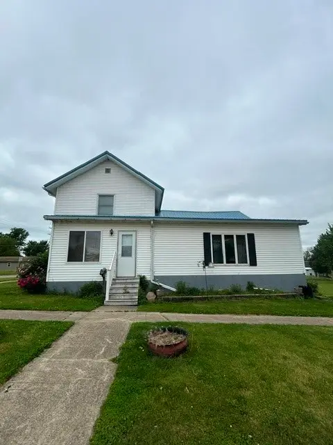 301 N Church Street, Toledo, IA 52342 - #1