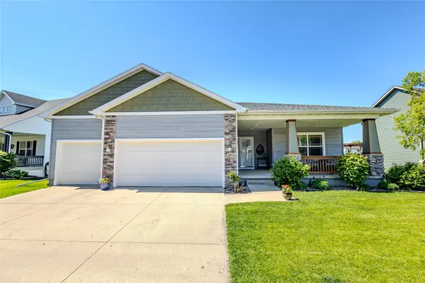 160 Broderick Drive, Waukee, IA 50263