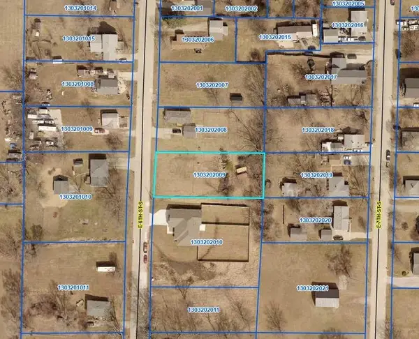 1400 E 6th Street S, Newton, IA 50208
