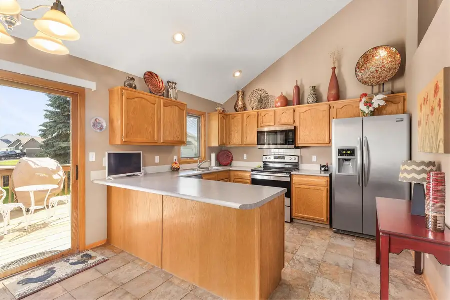 135 Windfield Parkway, Waukee, IA 50263 - #3