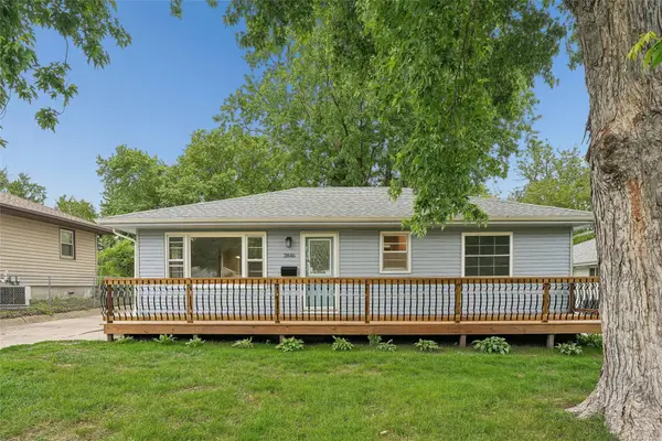 3846 56th Street, Des Moines, IA 50310