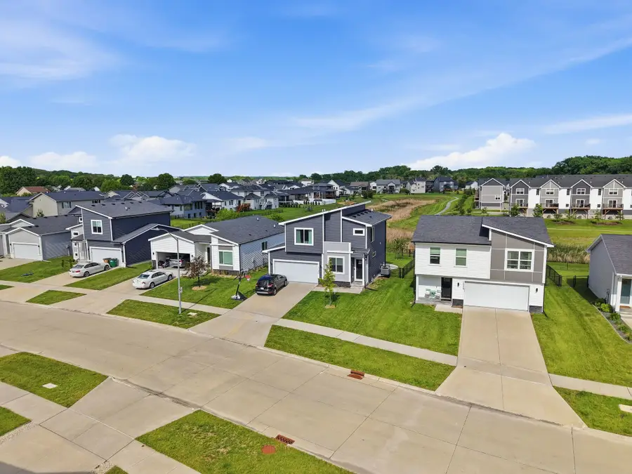 1546 S Redtail Avenue, West Des Moines, IA 50265 - #3