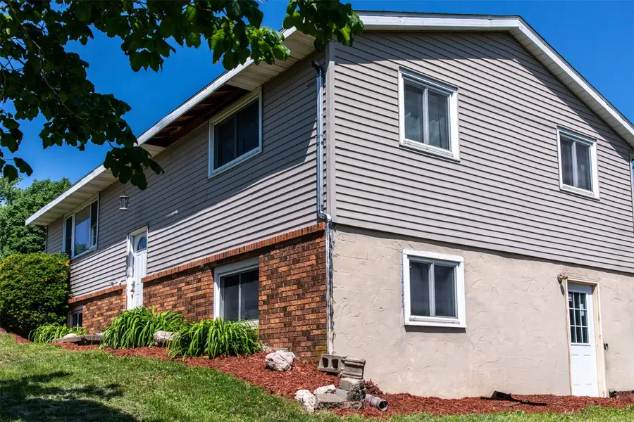 2144 J Marsh Avenue, Marshalltown, IA 50158 - #2