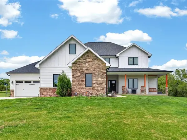 1479 Lisbon Street, Knoxville, IA 50138