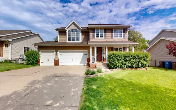 3523 Brook Run Drive, Des Moines, IA 50317