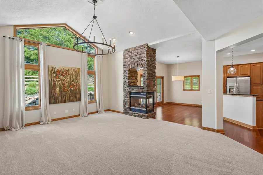 910 SE Brentwood Drive, Waukee, IA 50263 - #3