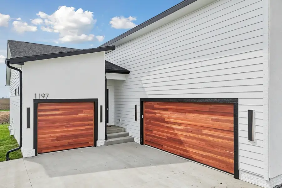 1197 NW Macarthur Lane, Waukee, IA 50263 - #3