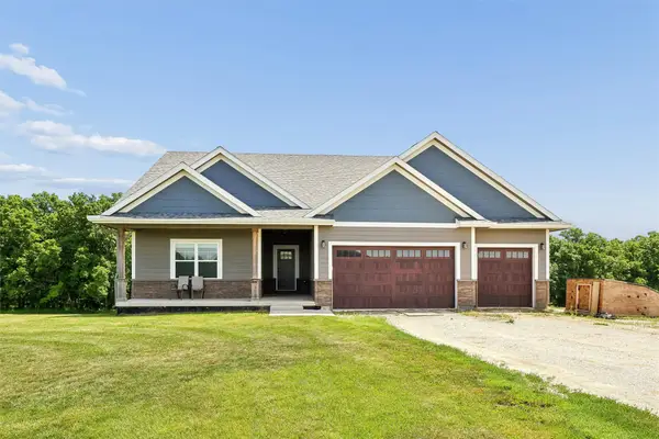 2318 Saint Charles Road, Winterset, IA 50273