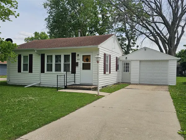 2423 Mckinley Street, Perry, IA 50220