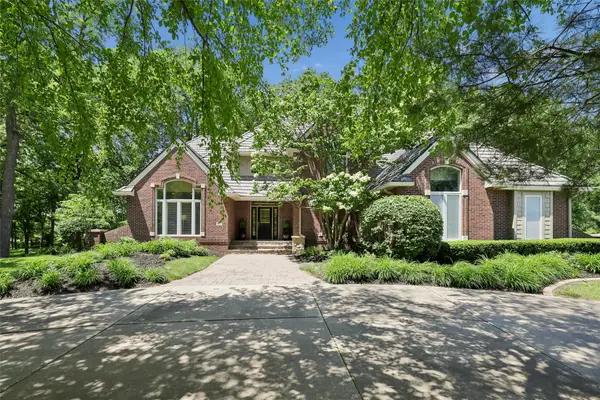 513 S 33rd Street, West Des Moines, IA 50265