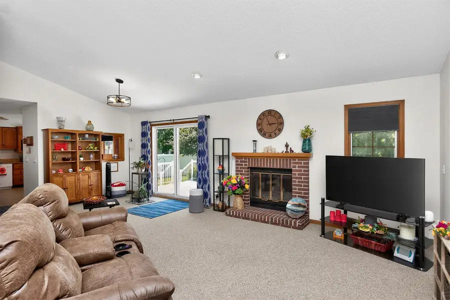 5408 Woodland Avenue, West Des Moines, IA 50266 - #3