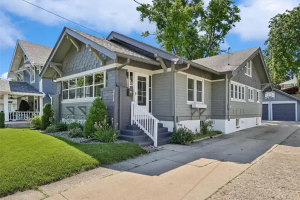 3216 Woodland Avenue, Des Moines, IA 50312