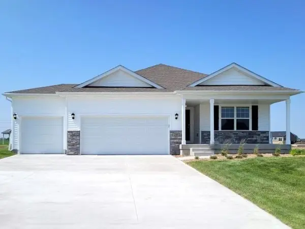 1440 Mallard Lane, Waukee, IA 50263