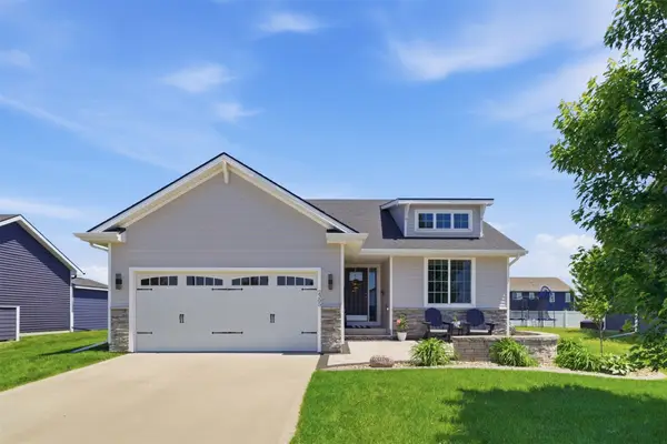 2305 NW Beechwood Street, Ankeny, IA 50023