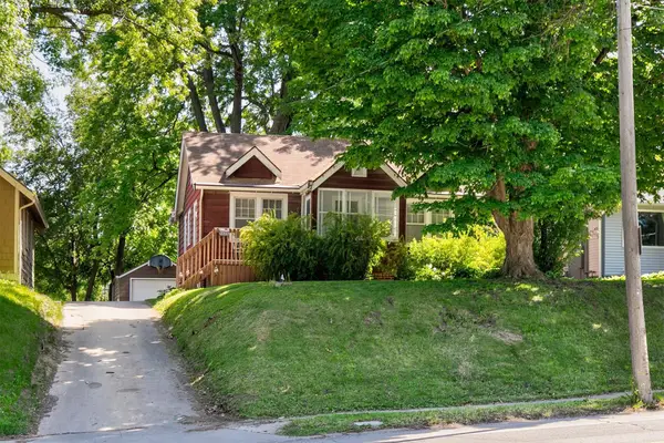 5626 University Avenue, Des Moines, IA 50311