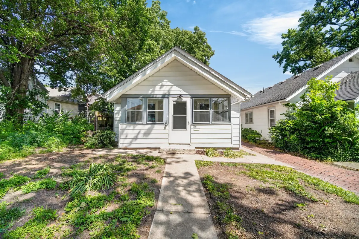 1706 Capitol Avenue, Des Moines, IA 50316 - #1