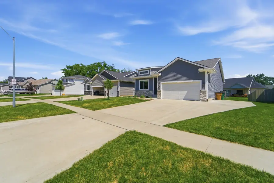 205 Deer Haven Street, Polk City, IA 50226 - #2