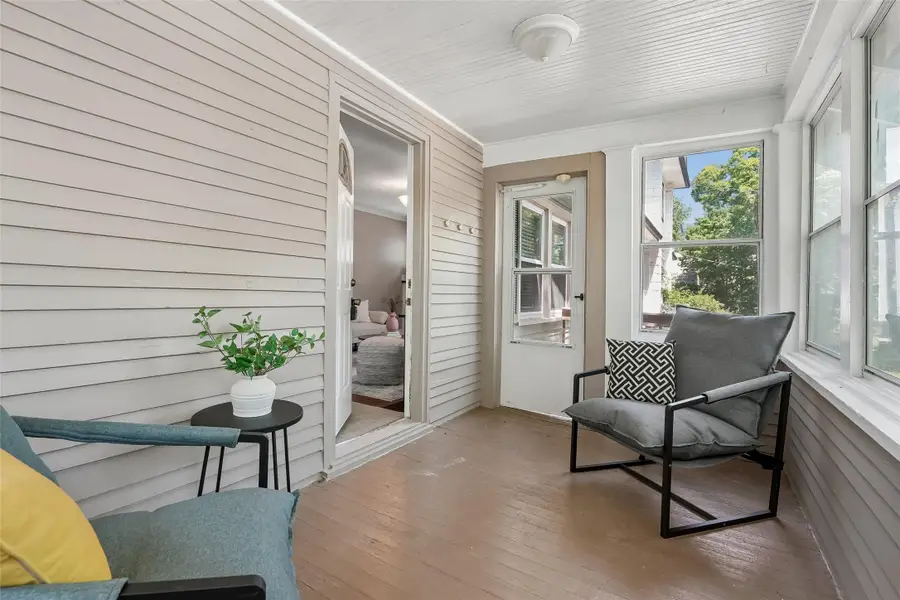 1534 30th Street, Des Moines, IA 50311 - #2