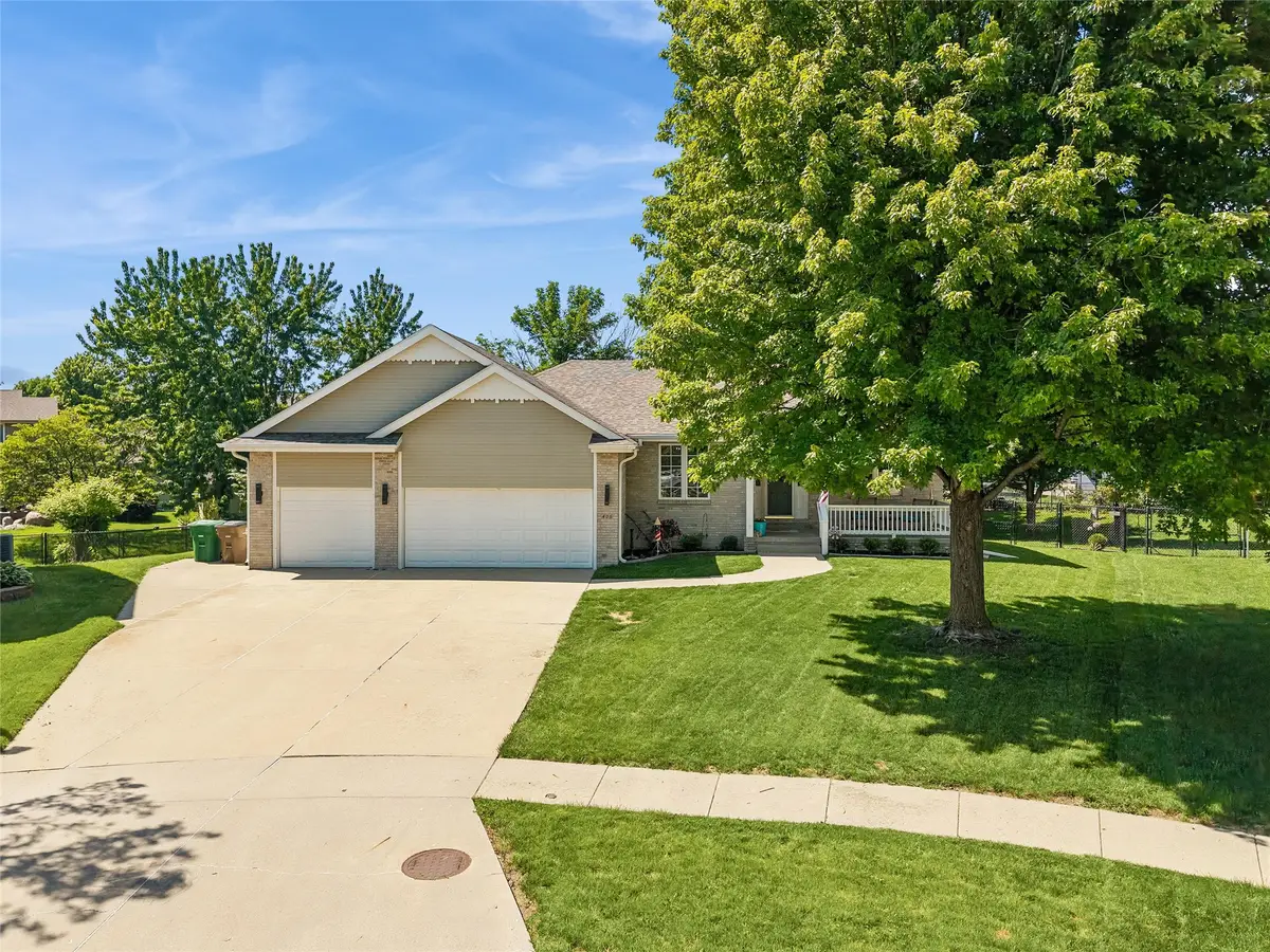 405 Plumwood Court Sw, Altoona, IA 50009 - #1