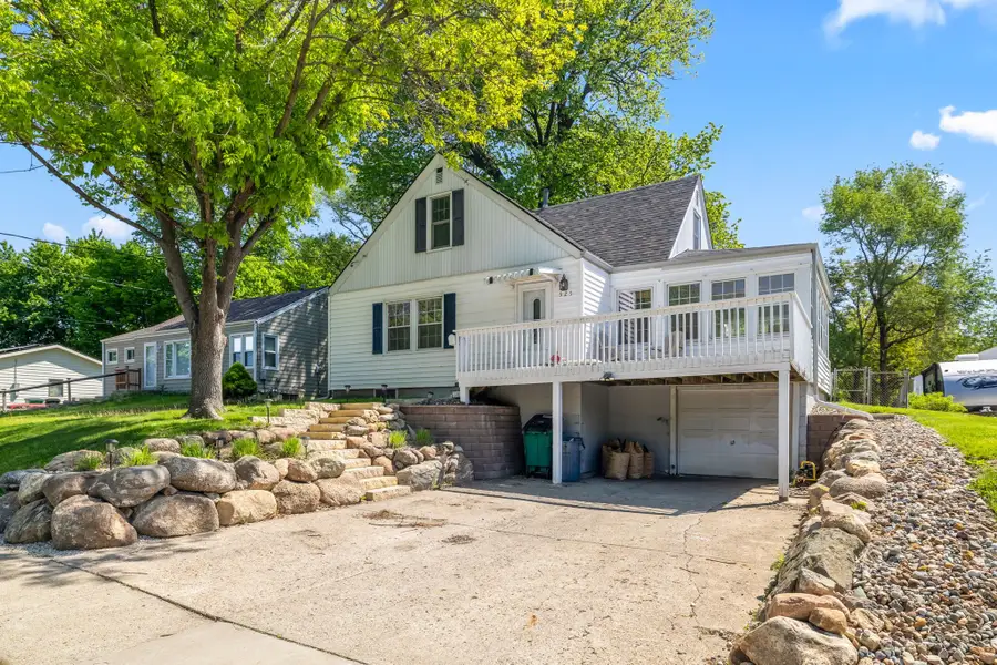 525 16th Street, West Des Moines, IA 50265 - #3