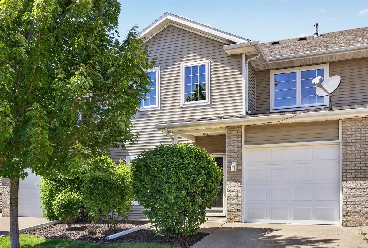 1183 S 52nd Street #1303, West Des Moines, IA 50265 - #1